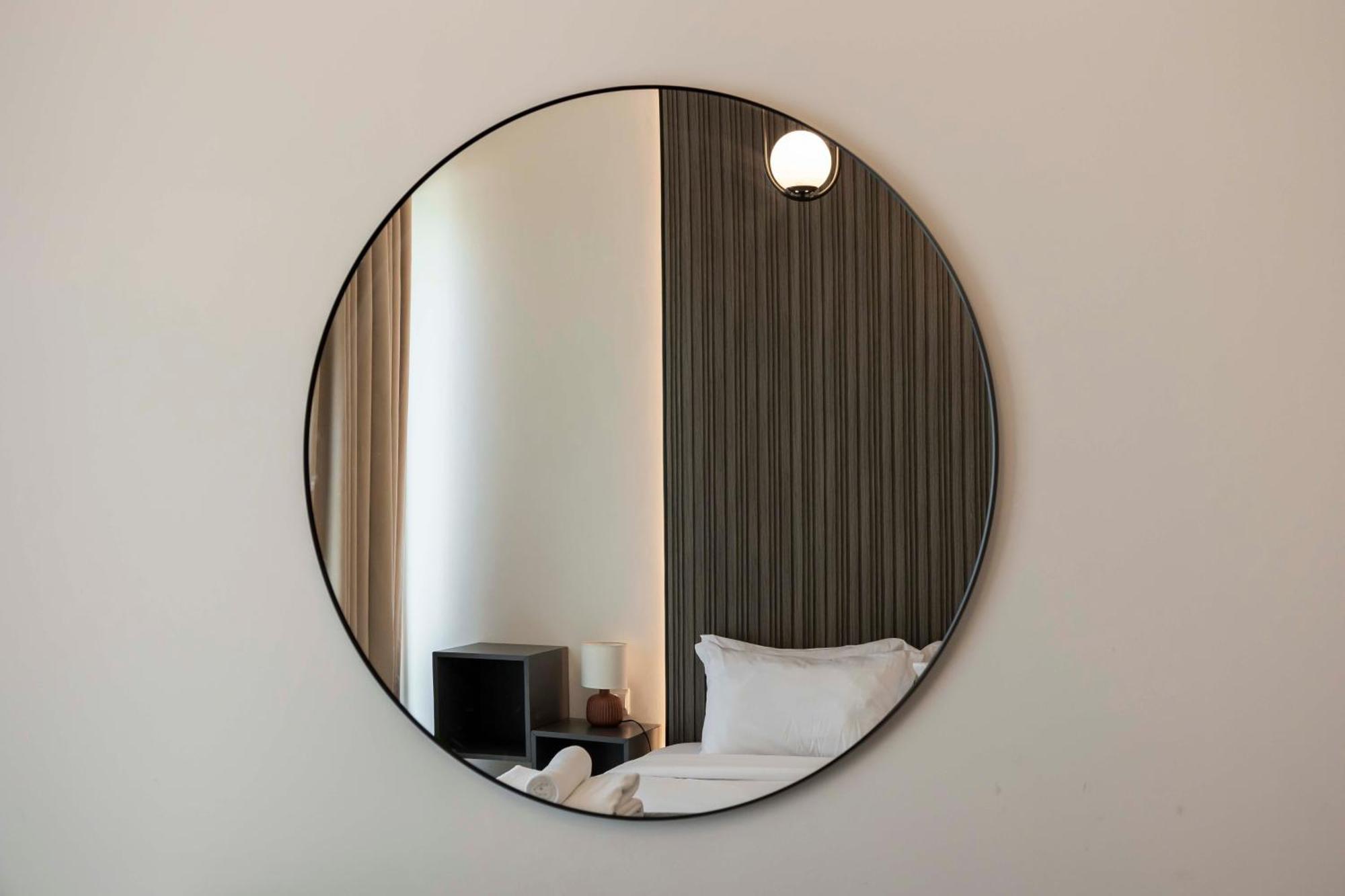 Apartment Modern At Downtown By Serenity Living Homes *