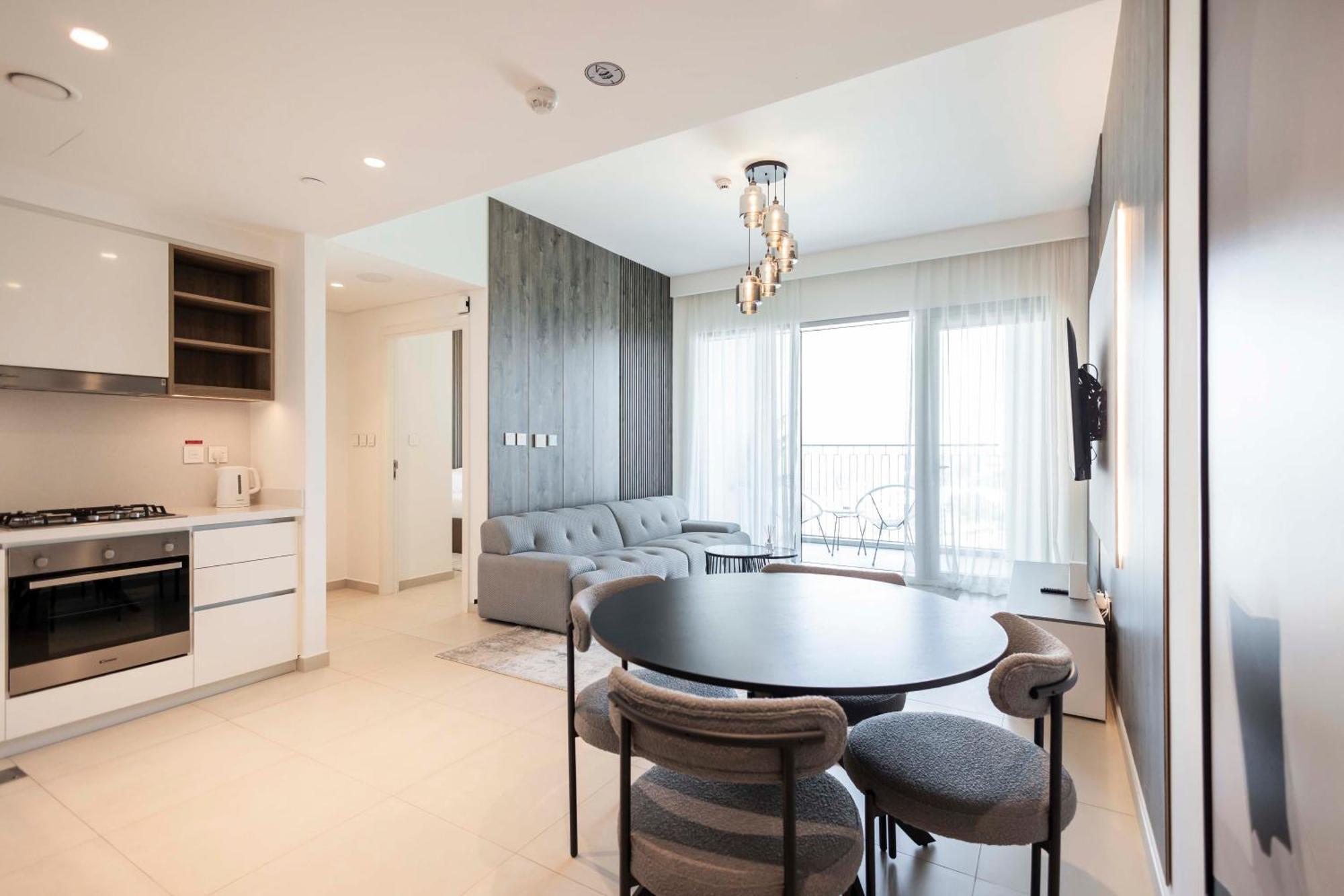 Modern At Downtown By Serenity Living Homes * Dubai