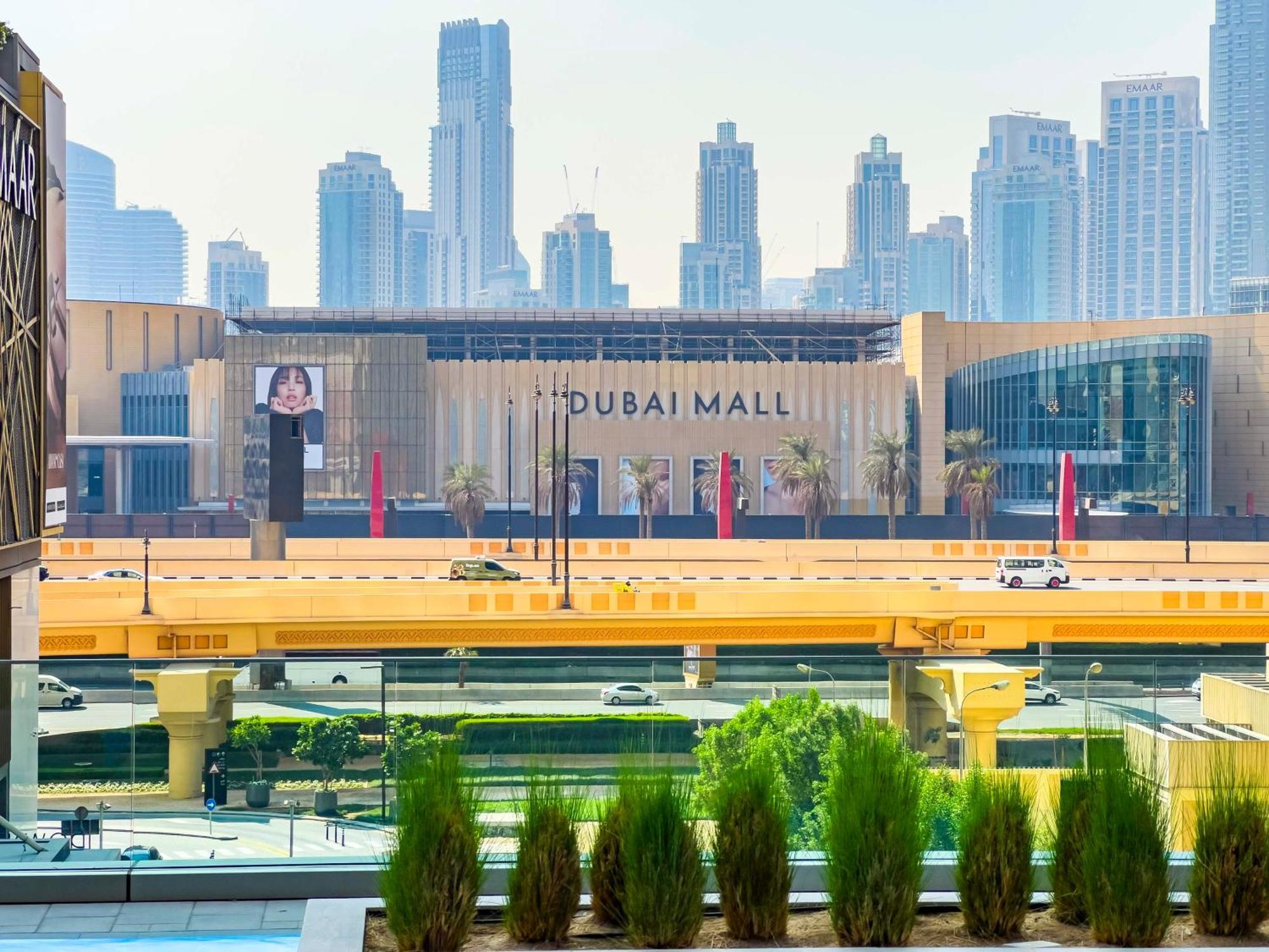 Modern At Downtown By Serenity Living Homes * Dubai